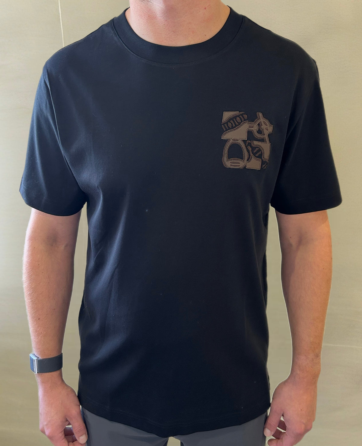 MENS H Black & Brown Graphic T-shirt  image 2