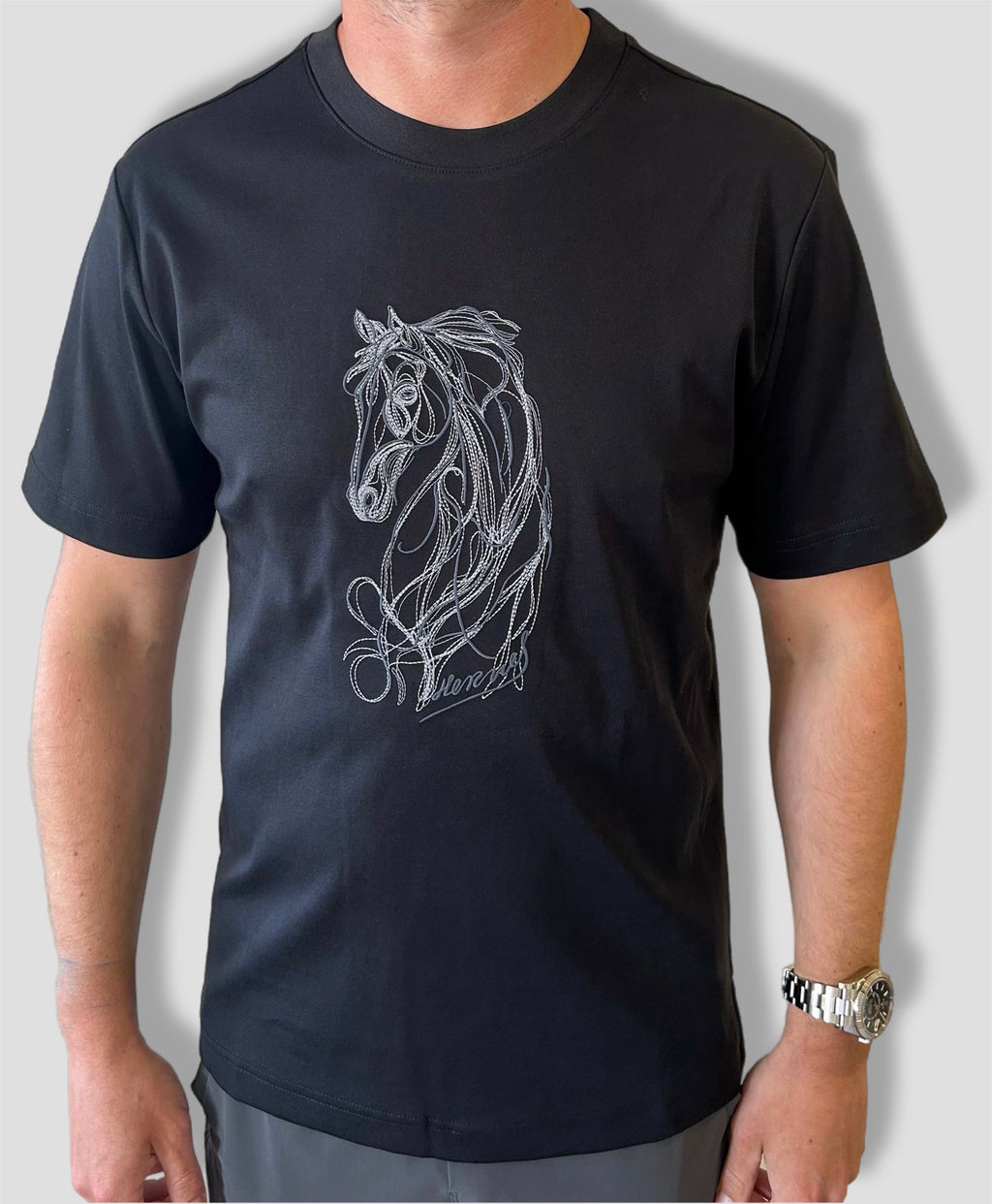 MENS H Navy Black Horse T-shirt  image 0